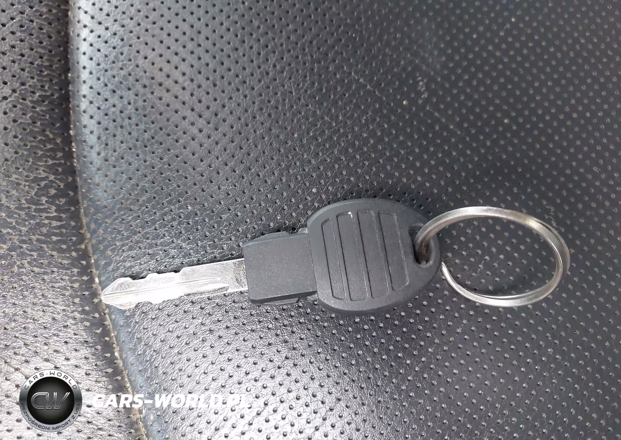 2012 Ram 1500 Sport VIN:1C6RD7MT1CS125324 - 11