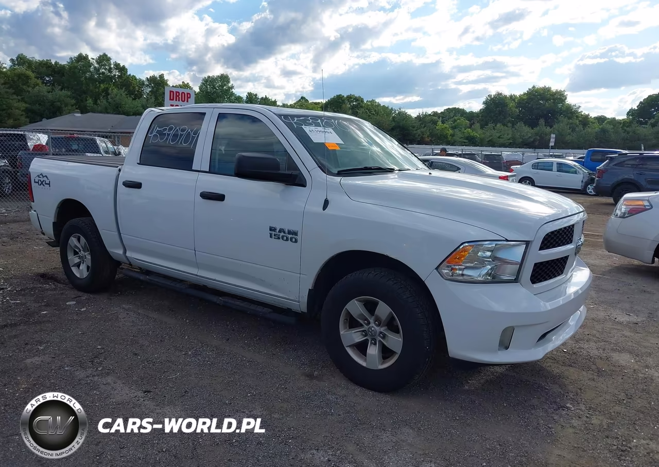 2017 Ram 1500 Express 4X4 5'7 Box