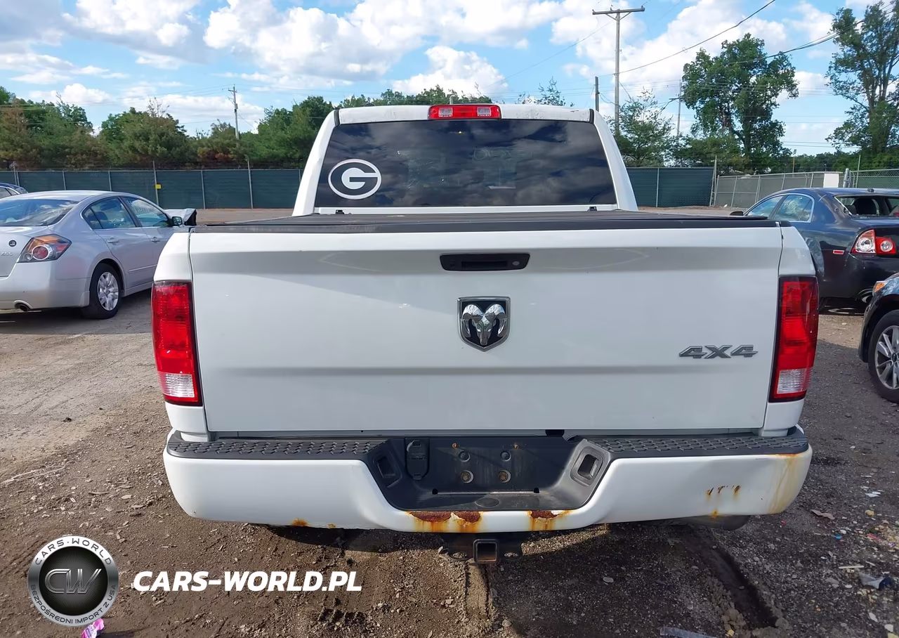 2017 Ram 1500 Express 4X4 5'7 Box VIN:1C6RR7KG0HS597576 - 16