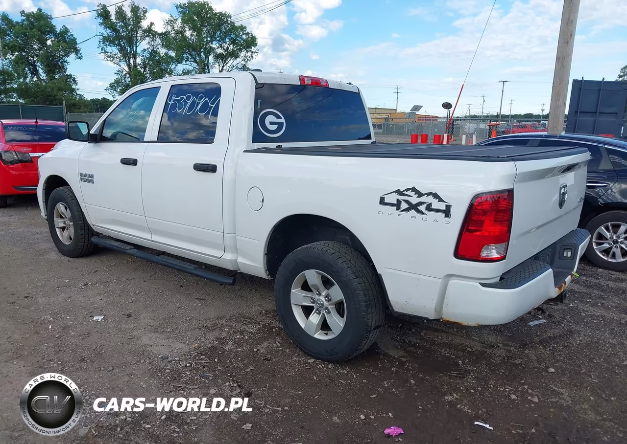 2017 Ram 1500 Express 4X4 5'7 Box VIN:1C6RR7KG0HS597576 - 3