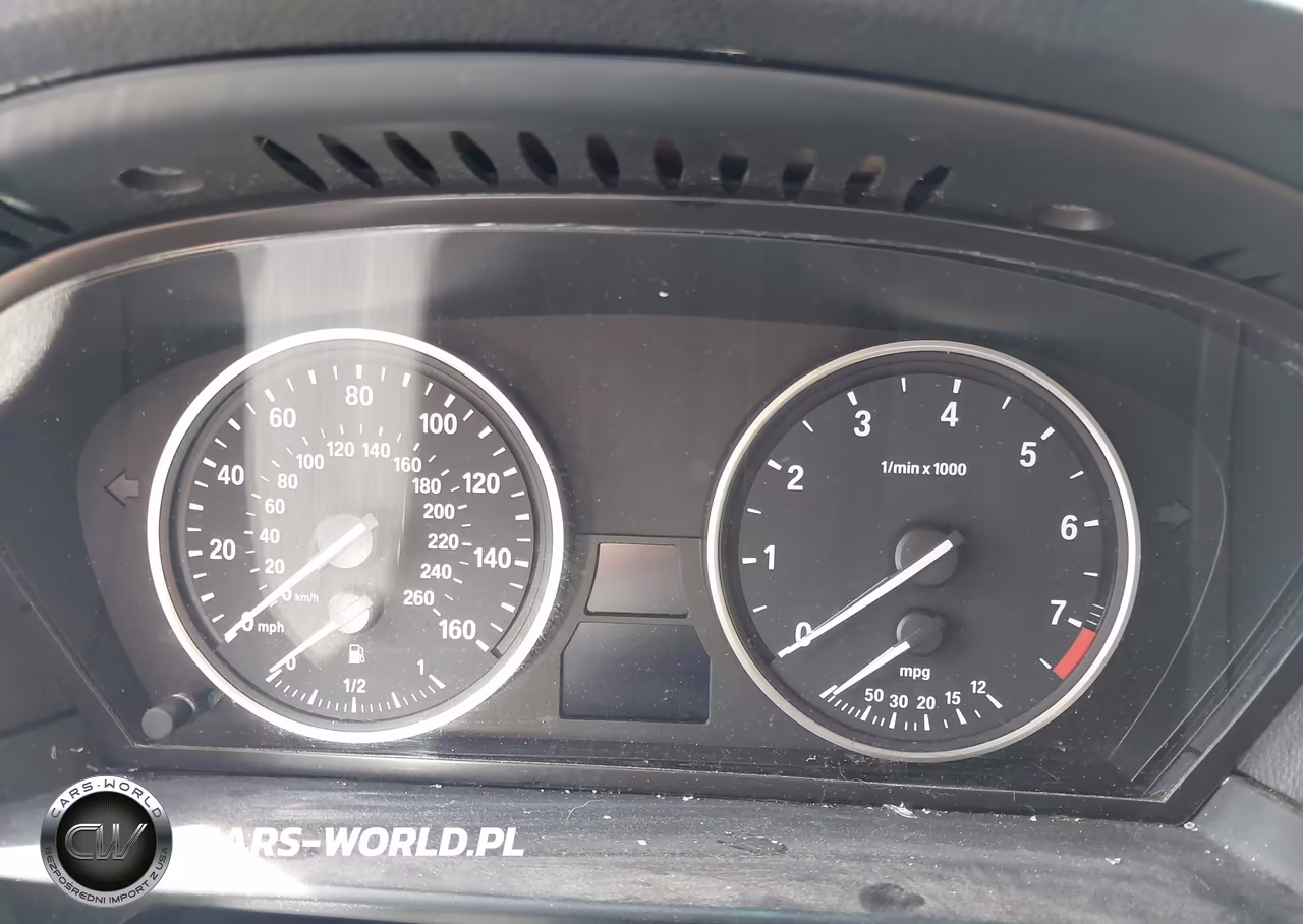 2008 BMW 535Xi VIN:WBAPT73538CX02259 - 7