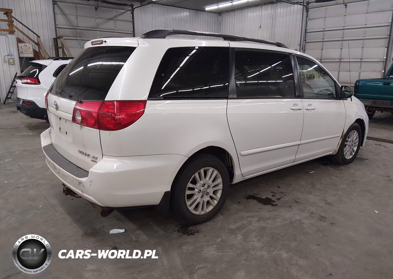 2008 Toyota Sienna Xle VIN:5TDBK22C18S021941 - 4