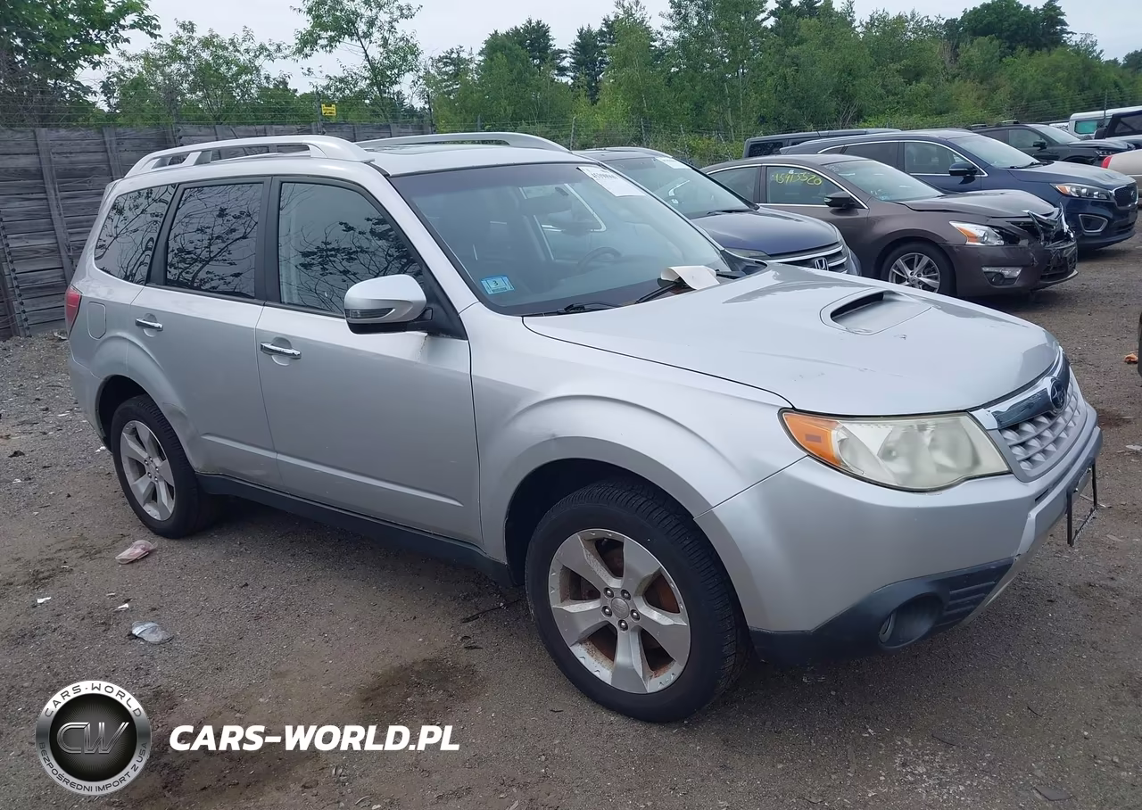 2011 Subaru Forester 2.5Xt Touring – zdjęcie 1 z 11