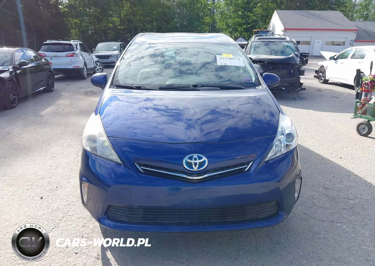 2012 Toyota Prius V Three VIN:JTDZN3EU5C3169035 - 12