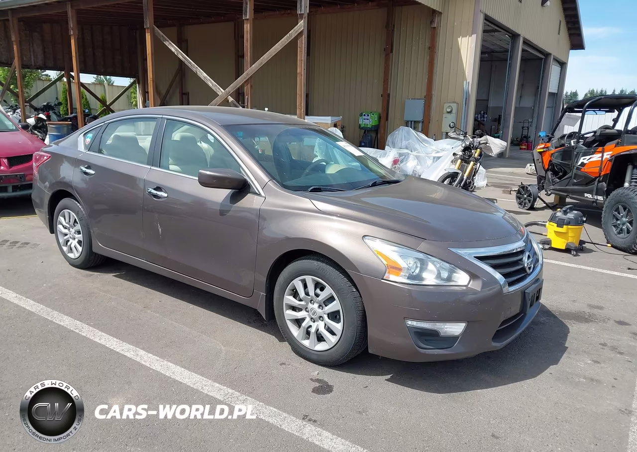 2013 Nissan Altima 2.5 S – zdjęcie 1 z 11