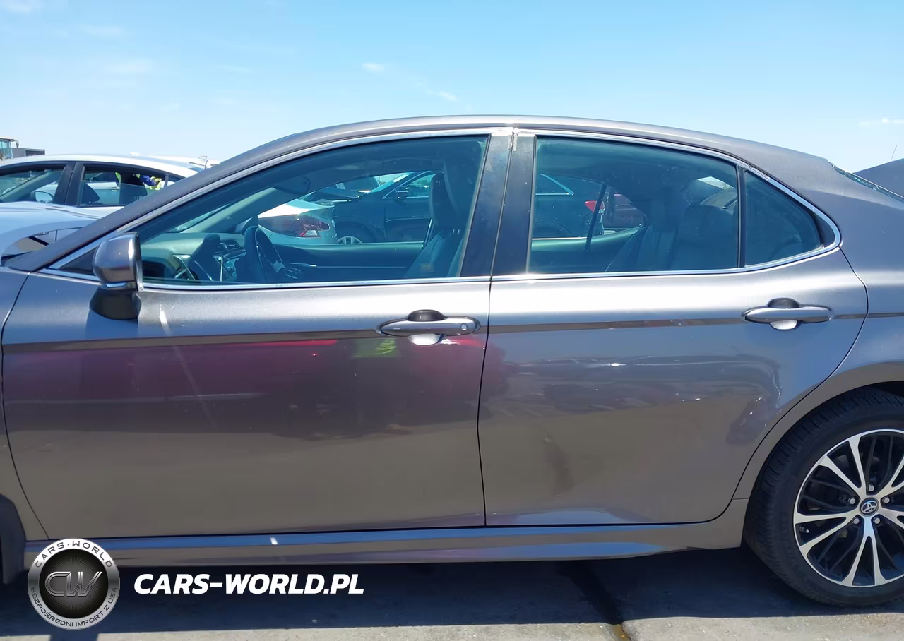 2018 Toyota Camry Se VIN:4T1B11HK7JU626359 - 15