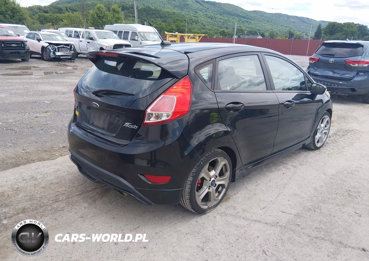 2016 Ford Fiesta St VIN:3FADP4GX6GM118784 - 4