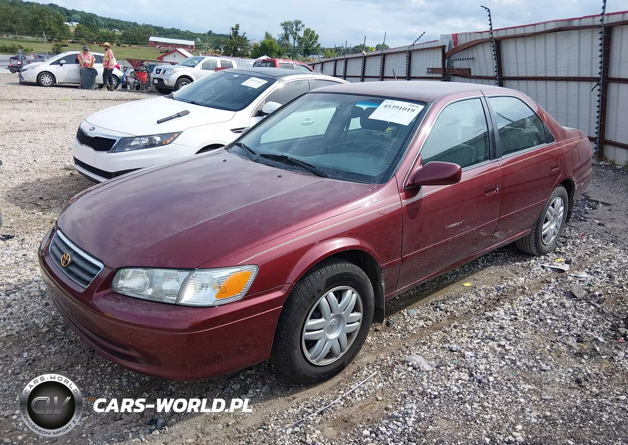 2001 Toyota Camry Le VIN:4T1BG22K81U864900 - 2