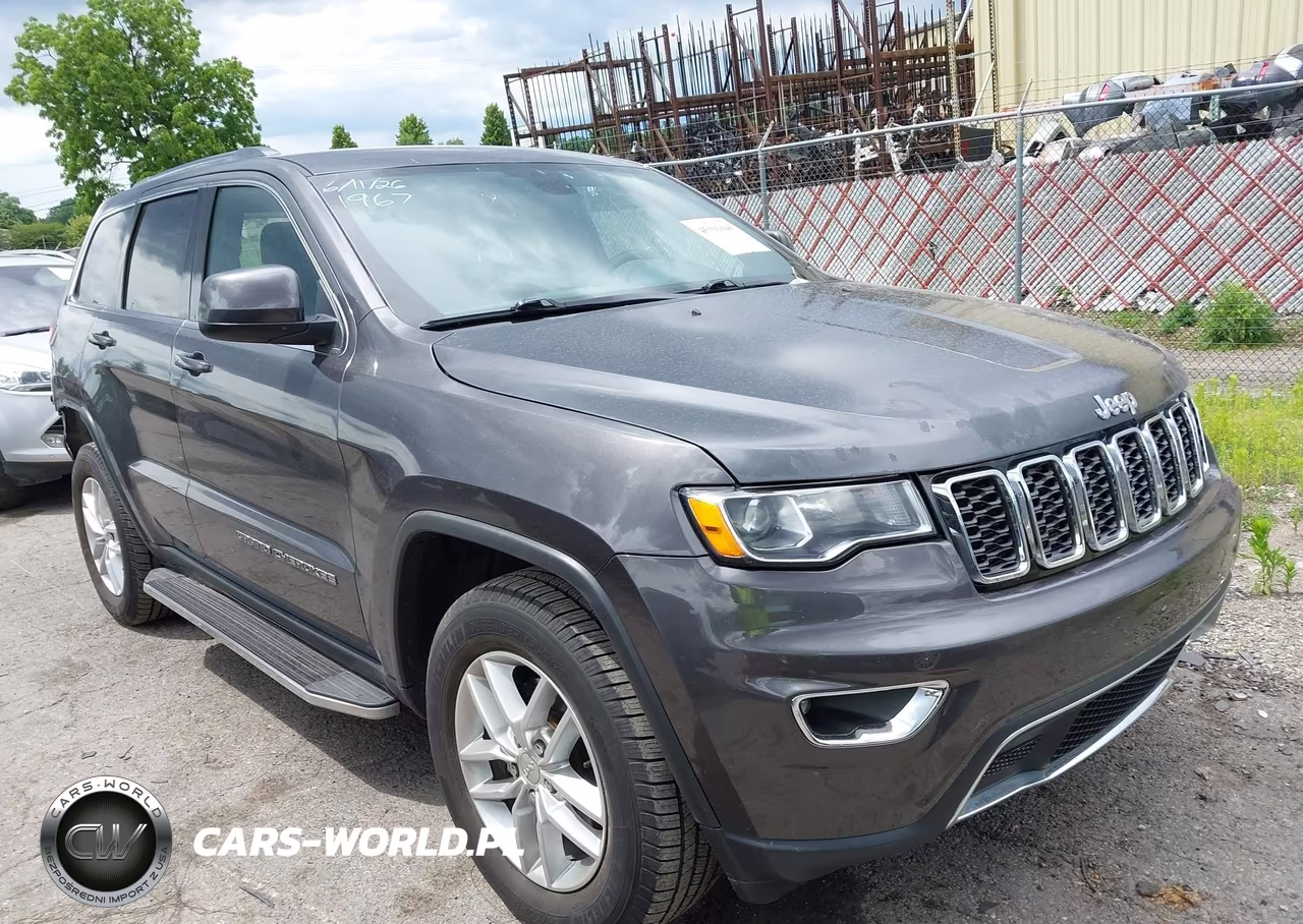2017 Jeep Grand Cherokee Laredo 4X4 – zdjęcie 1 z 16