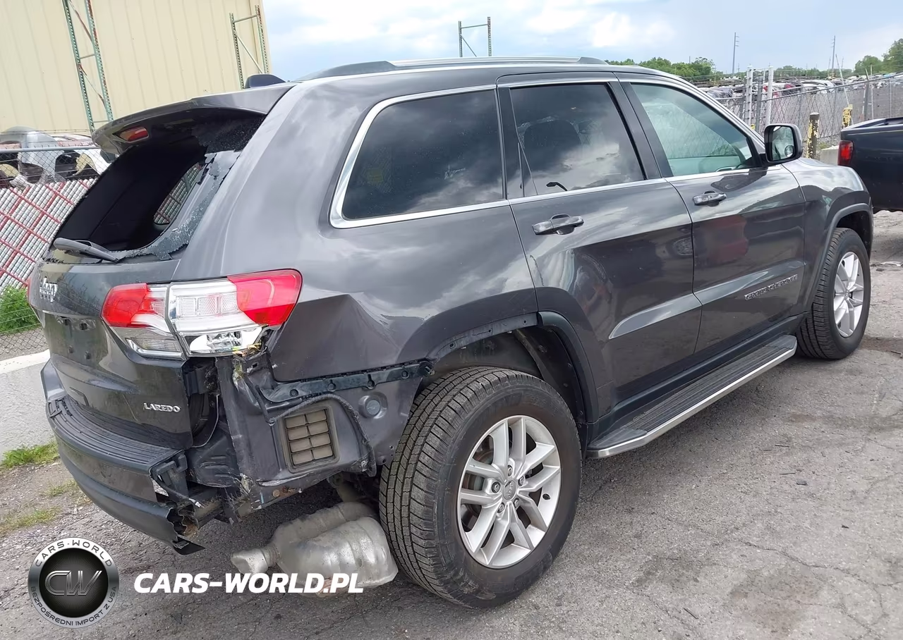 2017 Jeep Grand Cherokee Laredo 4X4 VIN:1C4RJFAG1HC771967 - 4