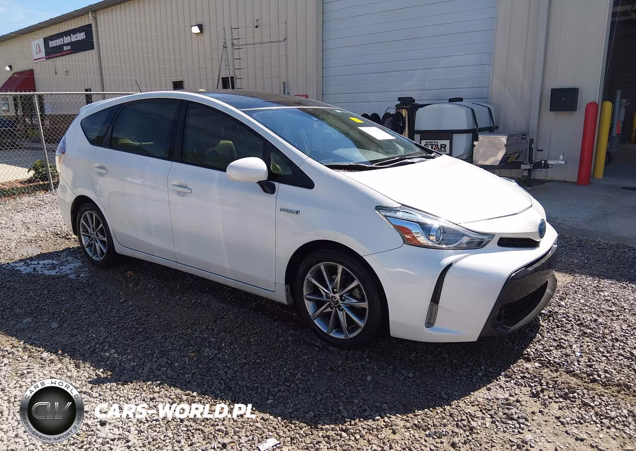2015 Toyota Prius V Five