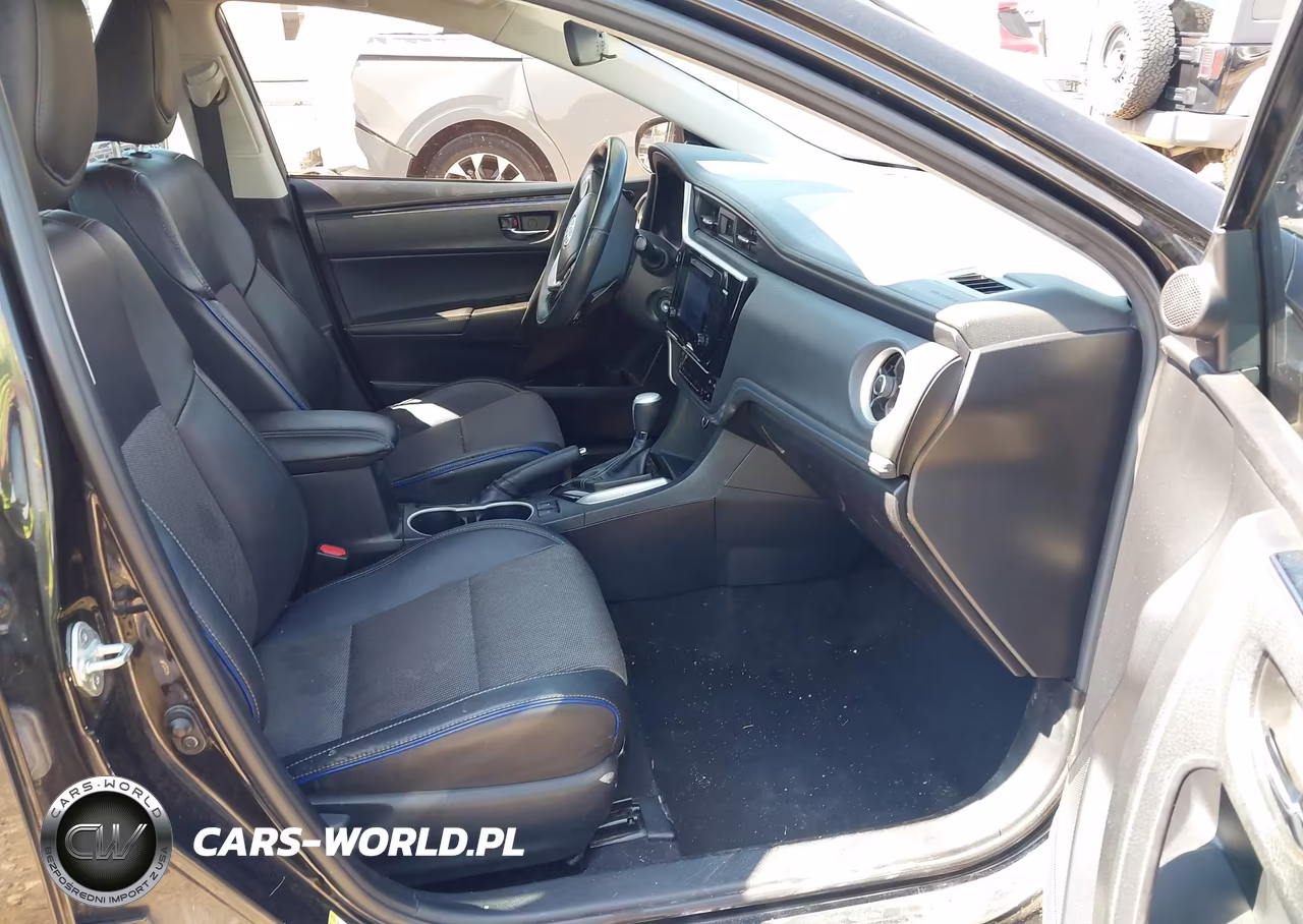 2017 Toyota Corolla Se VIN:2T1BURHE0HC748797 - 5