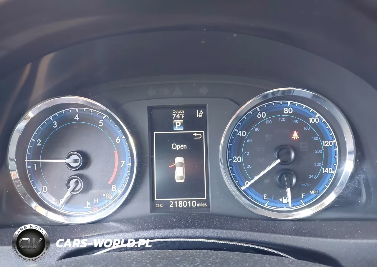 2017 Toyota Corolla Se VIN:2T1BURHE0HC748797 - 7