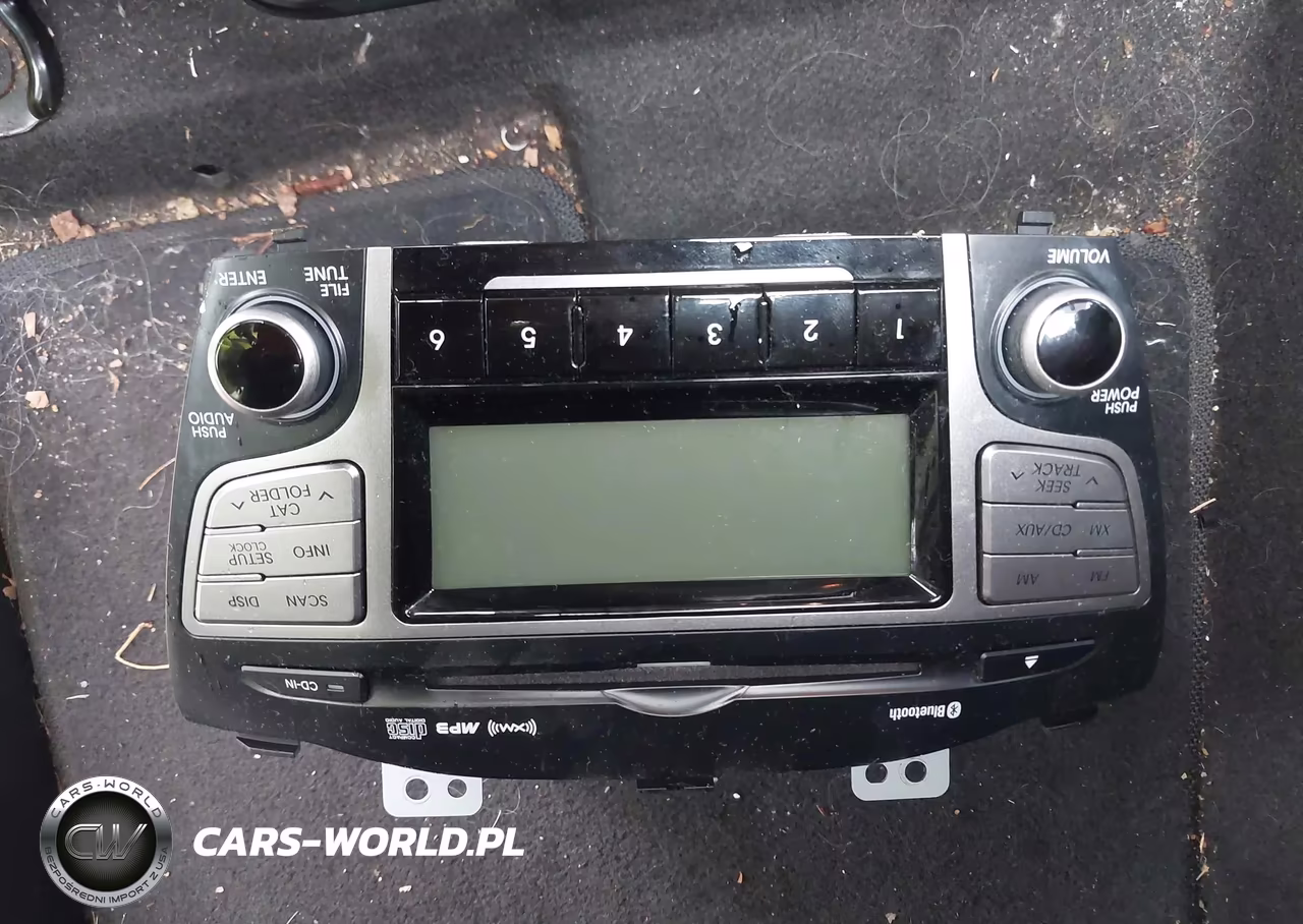 2012 Hyundai Tucson Gls VIN:KM8JUCAC8CU472667 - 12