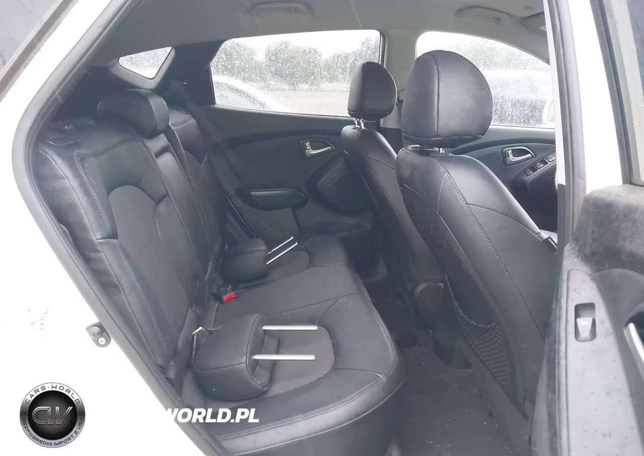 2012 Hyundai Tucson Gls VIN:KM8JUCAC8CU472667 - 8