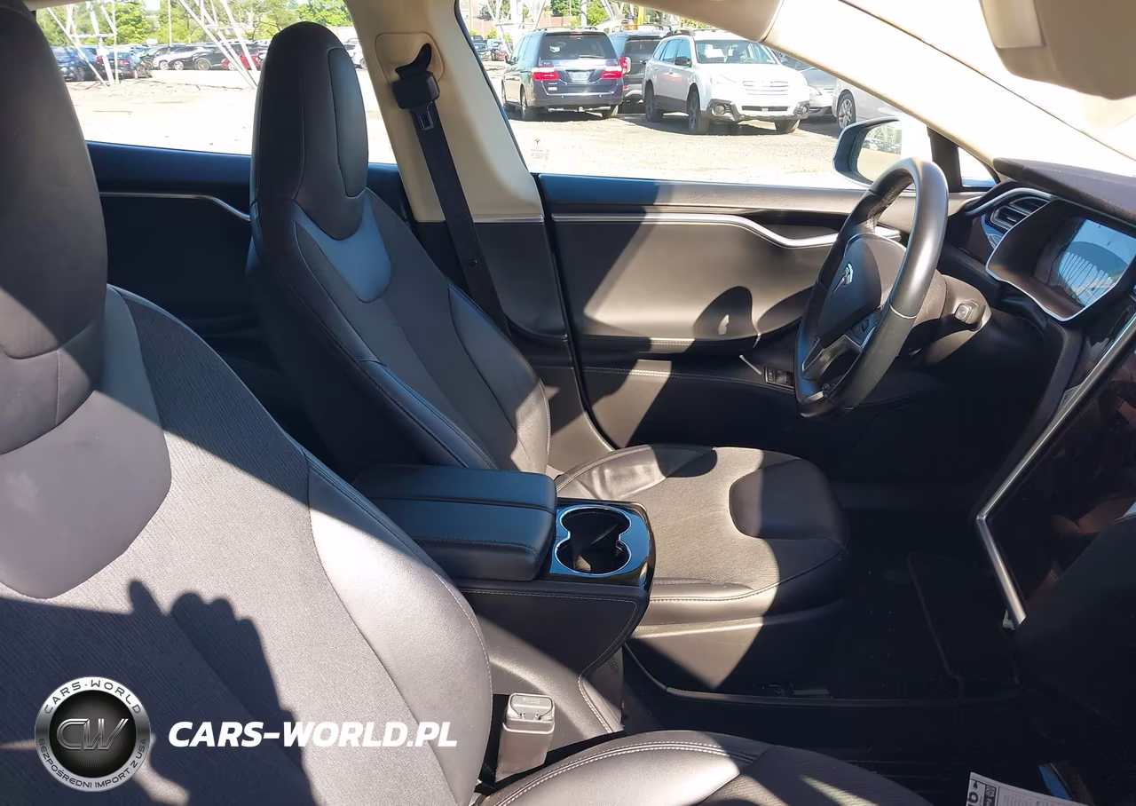 2014 Tesla Model S VIN:5YJSA1S14EFP63620 - 5