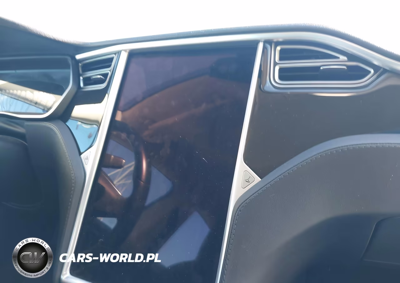 2014 Tesla Model S VIN:5YJSA1S14EFP63620 - 7