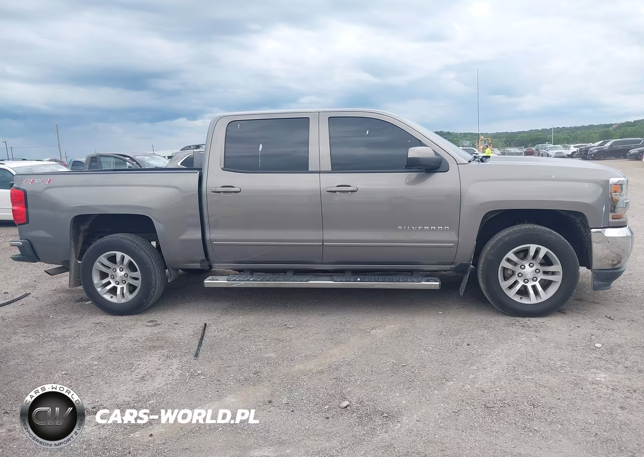 2017 Chevrolet Silverado 1500 1Lt VIN:3GCUKREHXHG268768 - 13