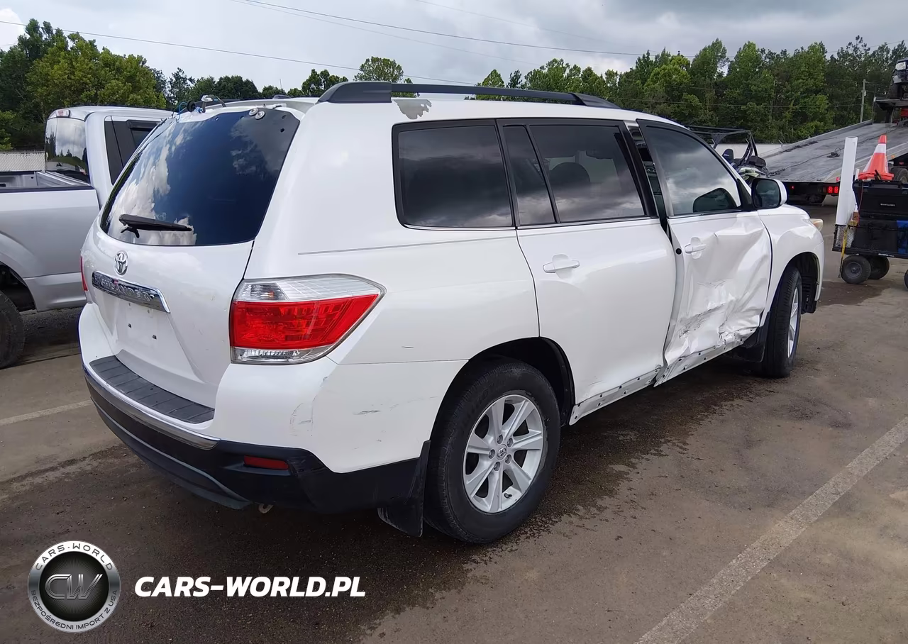2013 Toyota Highlander Se V6 VIN:5TDZK3EH2DS133752 - 4