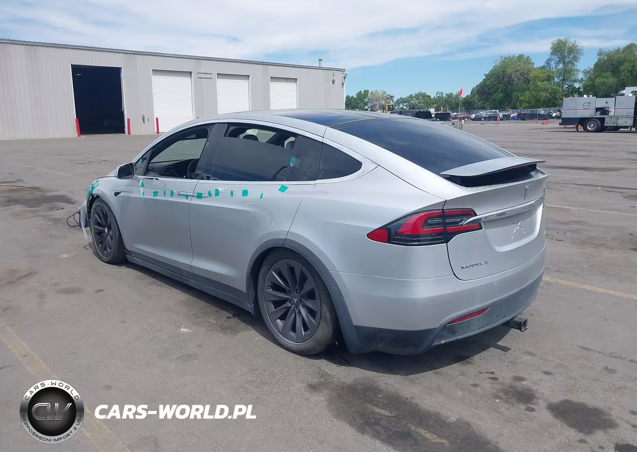 2017 Tesla Model X 100D-75D-90D VIN:5YJXCBE26HF068098 - 3