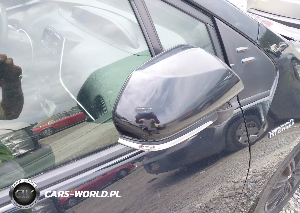 2016 Toyota Prius Two VIN:JTDKBRFUXG3007869 - 22