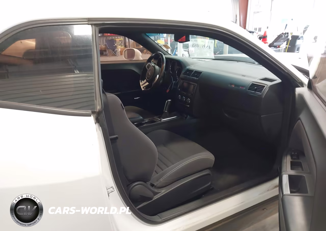 2014 Dodge Challenger Srt8 Core VIN:2C3CDYDJ3EH136990 - 5