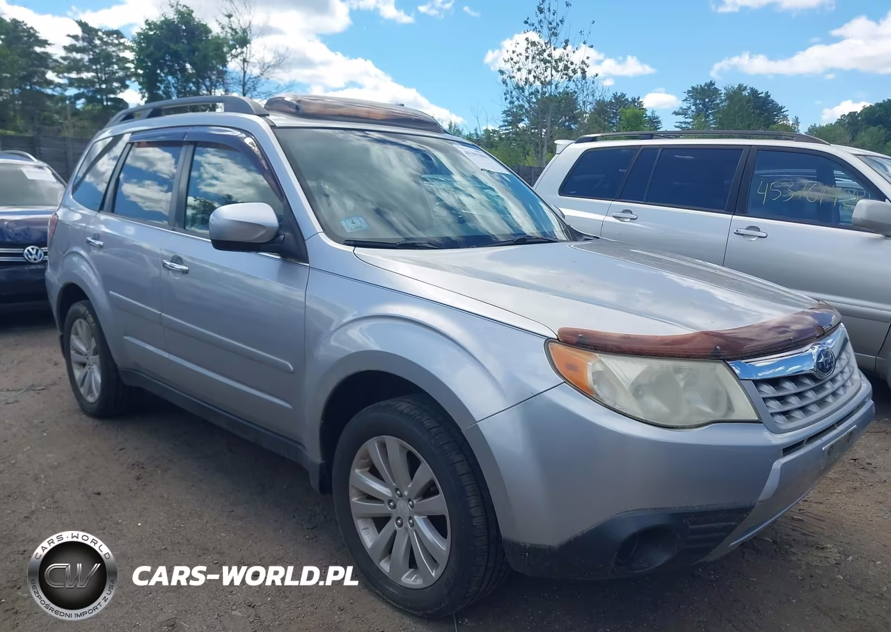 2012 Subaru Forester 2.5X Premium – zdjęcie 1 z 17