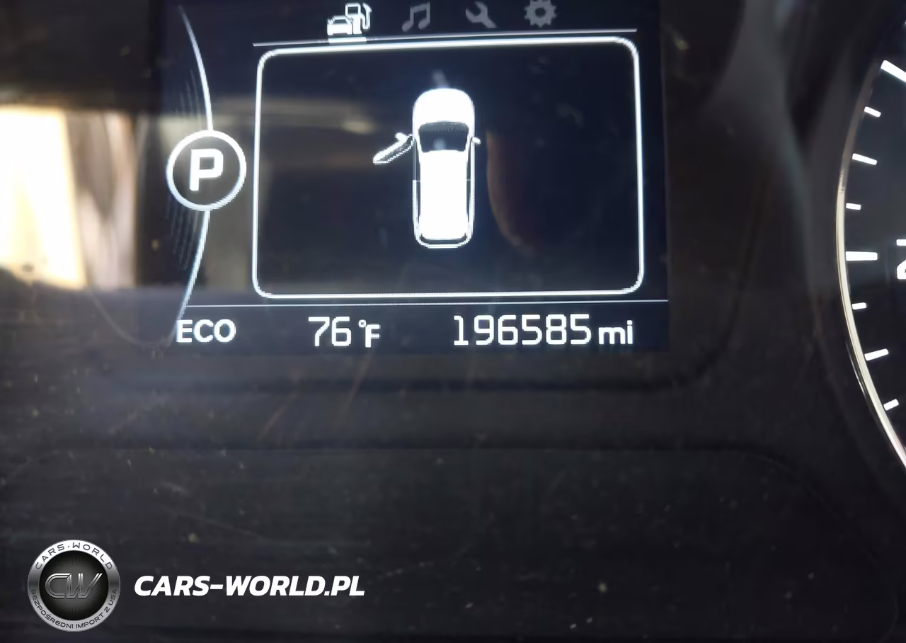 2016 Kia Sorento 2.0T Ex VIN:5XYPHDA11GG035172 - 15