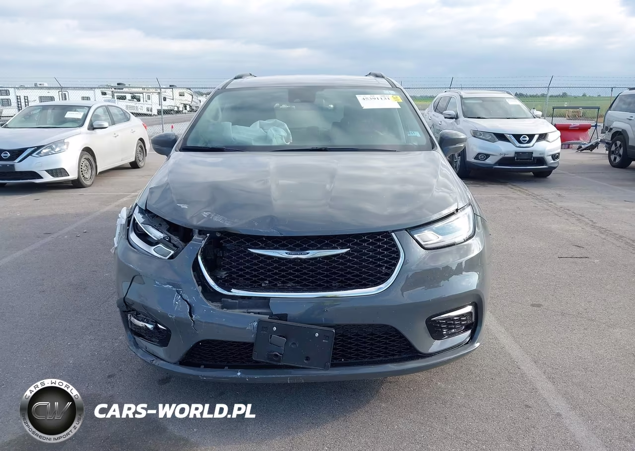 2022 Chrysler Pacifica Touring L VIN:2C4RC1BG5NR197629 - 12