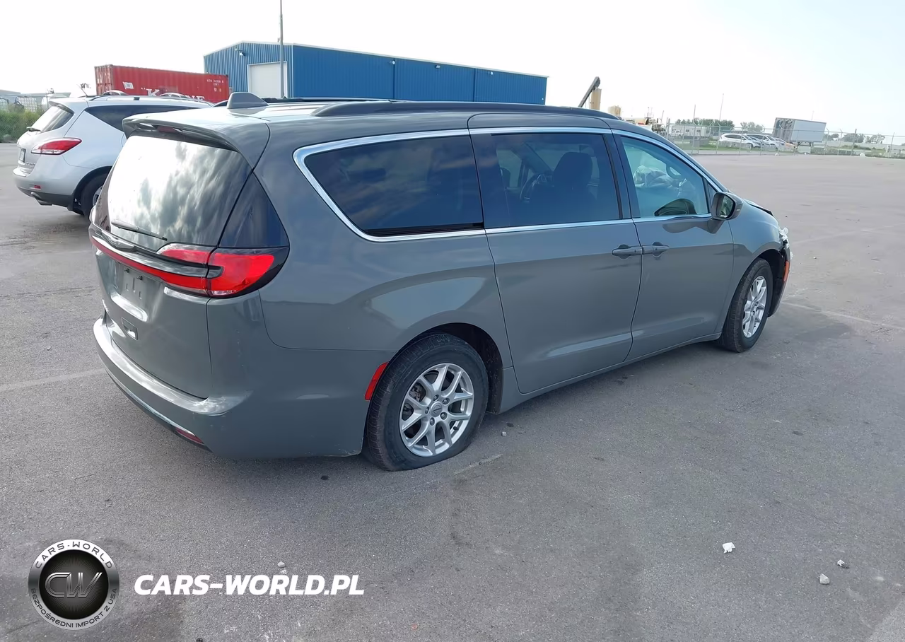 2022 Chrysler Pacifica Touring L VIN:2C4RC1BG5NR197629 - 4