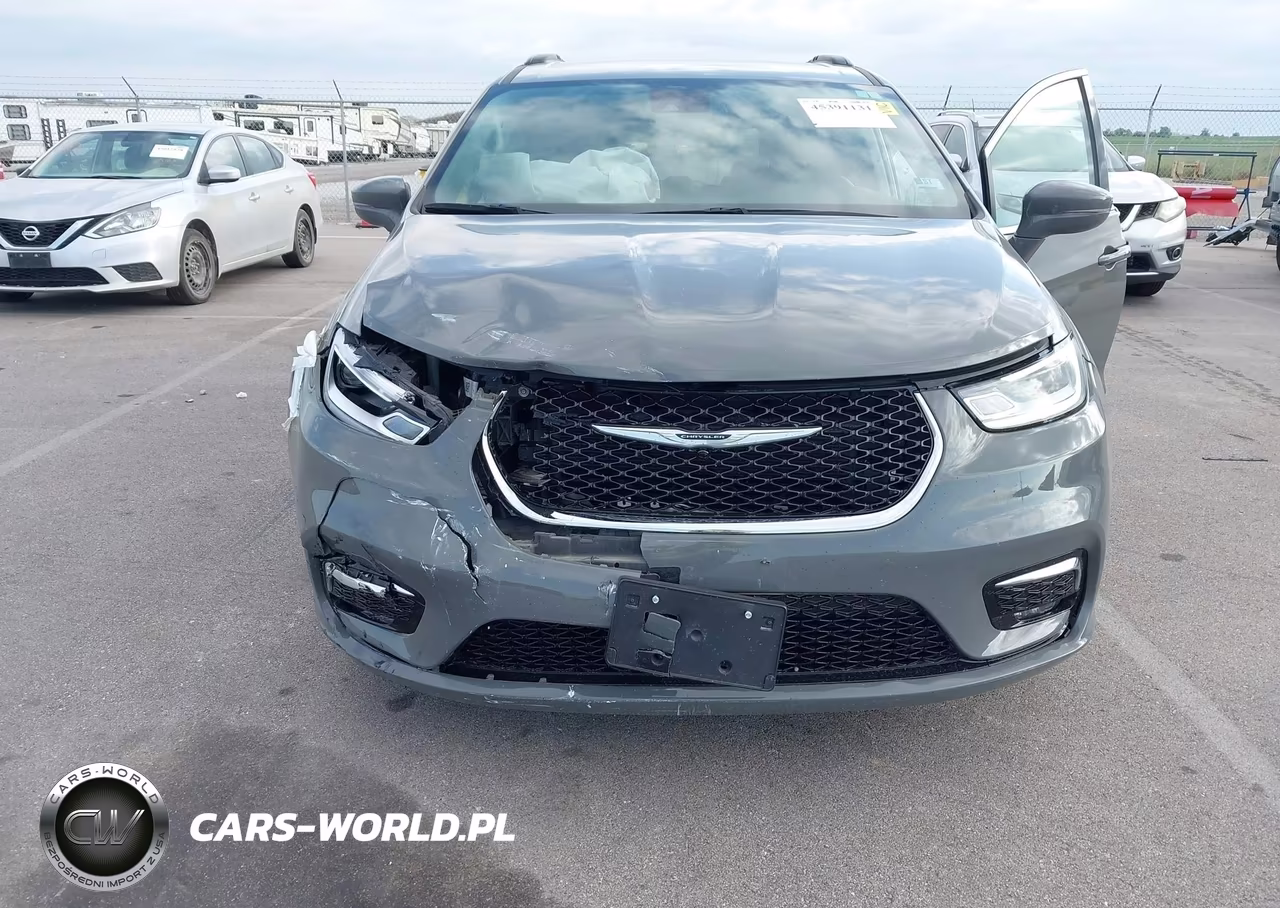2022 Chrysler Pacifica Touring L VIN:2C4RC1BG5NR197629 - 6