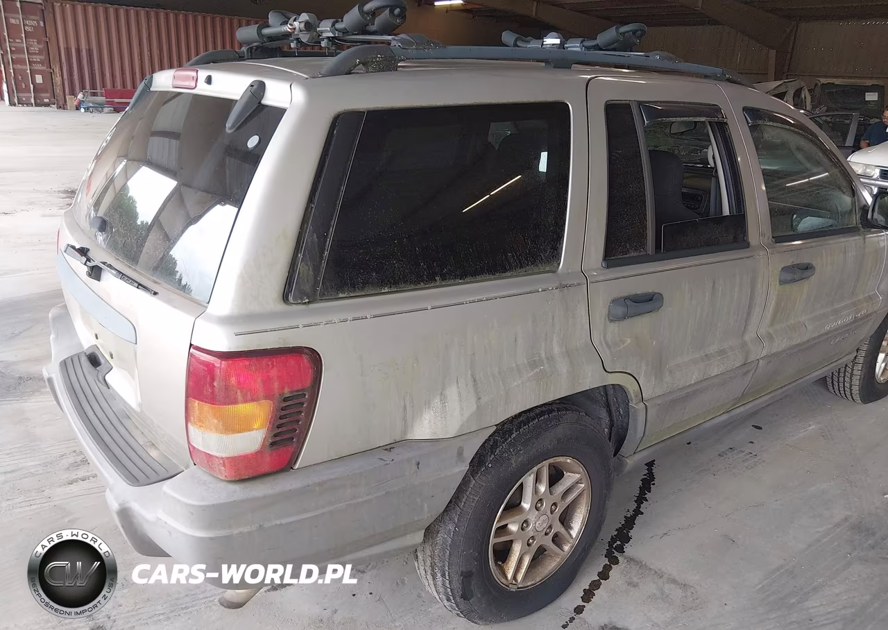 2003 Jeep Grand Cherokee Laredo VIN:1J4GW48S53C587111 - 4