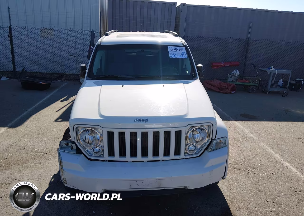 2008 Jeep Liberty Sport VIN:1J8GP28K38W194813 - 13