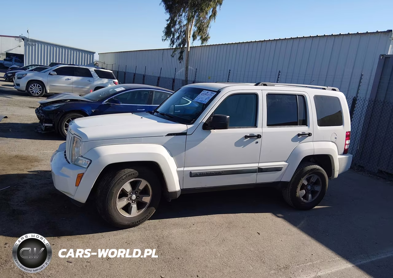 2008 Jeep Liberty Sport VIN:1J8GP28K38W194813 - 15