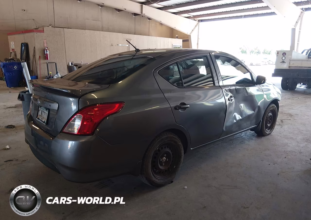 2017 Nissan Versa 1.6 S+ VIN:3N1CN7AP4HL886330 - 4
