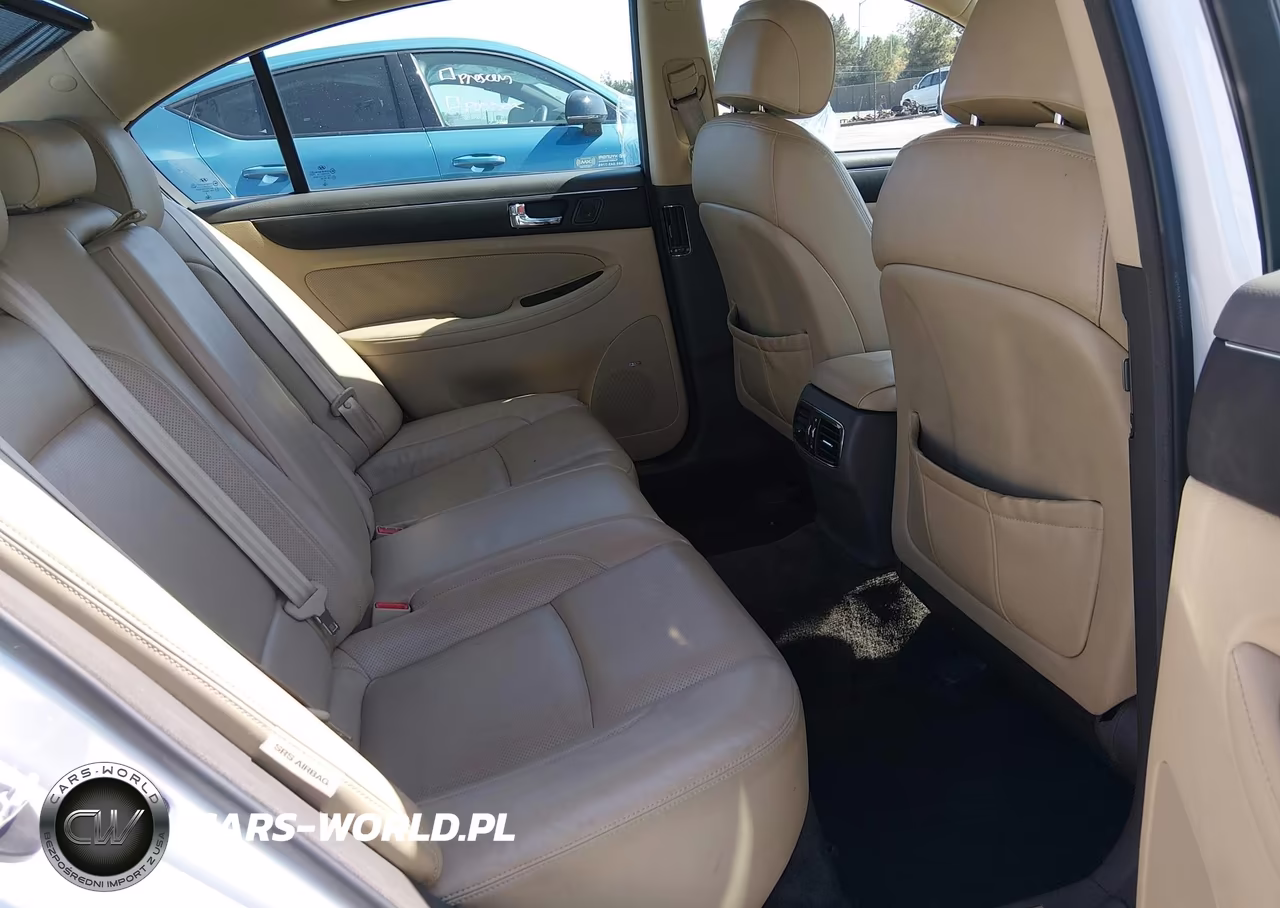 2011 Hyundai Genesis 3.8 VIN:KMHGC4DE9BU122172 - 8