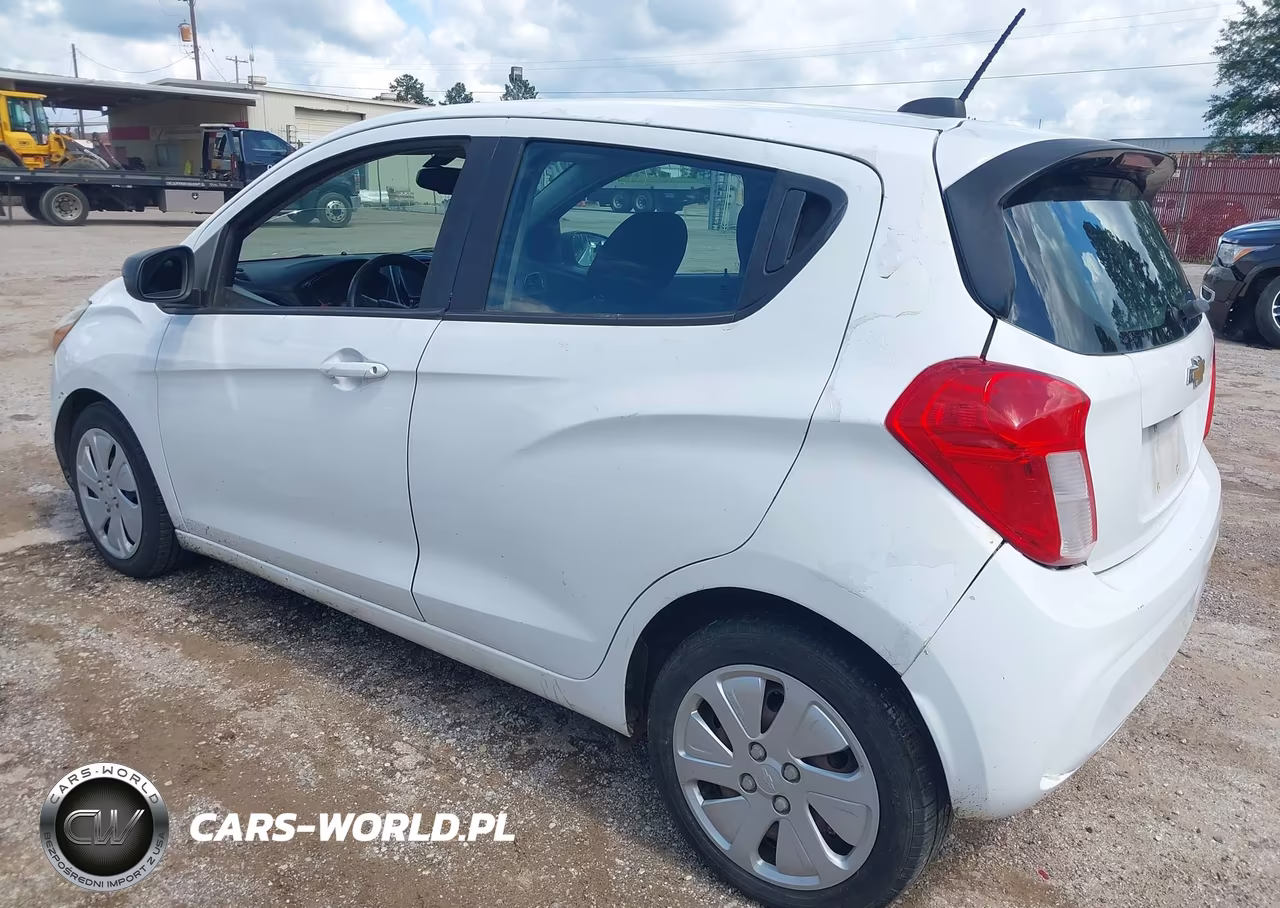 2017 Chevrolet Spark Ls Cvt VIN:KL8CB6SA7HC826279 - 3
