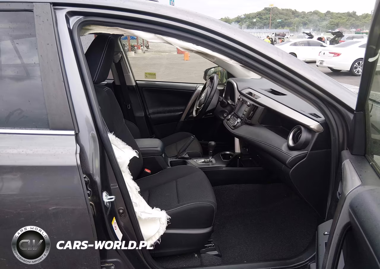 2017 Toyota Rav4 Xle VIN:JTMRFREVXHJ702749 - 5