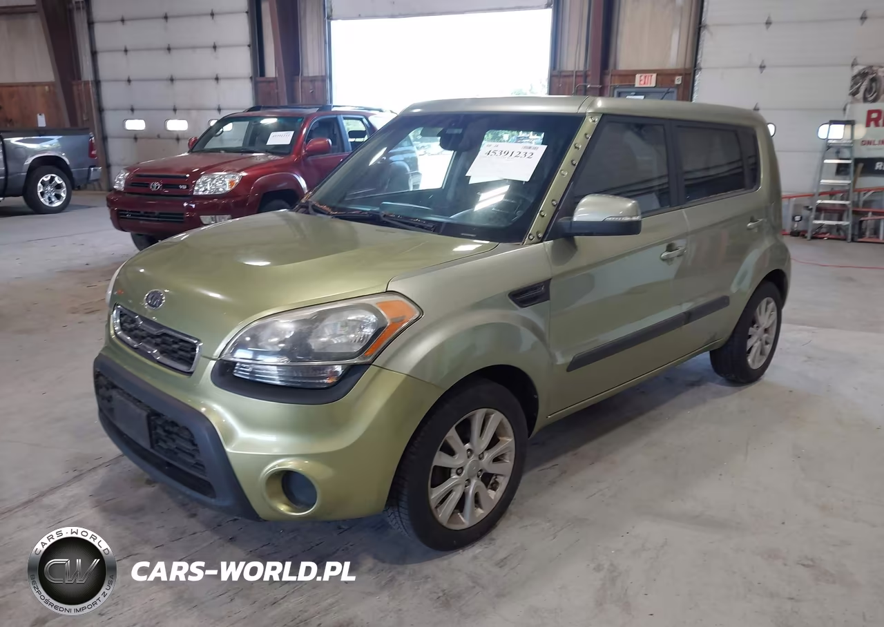 2012 Kia Soul + VIN:KNDJT2A62C7361686 - 2