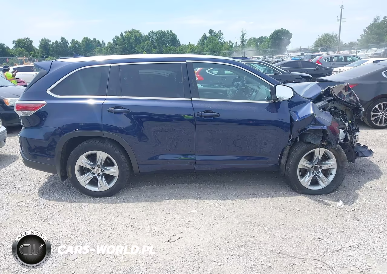 2015 Toyota Highlander Limited Platinum V6 VIN:5TDDKRFH5FS181339 - 14