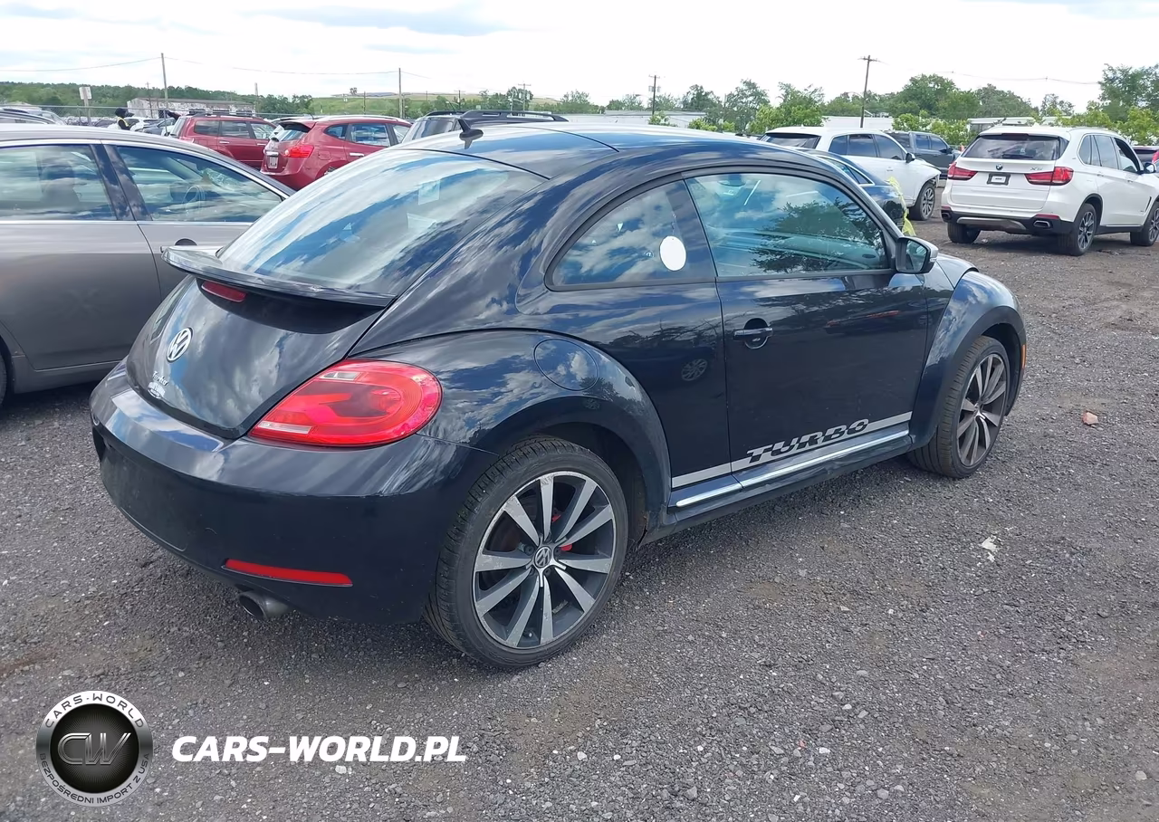 2012 Volkswagen Beetle 2.0T Turbo Launch Edition VIN:3VWVA7AT8CM605564 - 4