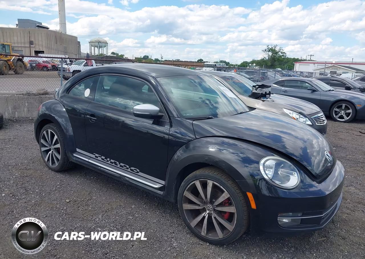 2012 Volkswagen Beetle 2.0T Turbo Launch Edition VIN:3VWVA7AT8CM605564 - 6