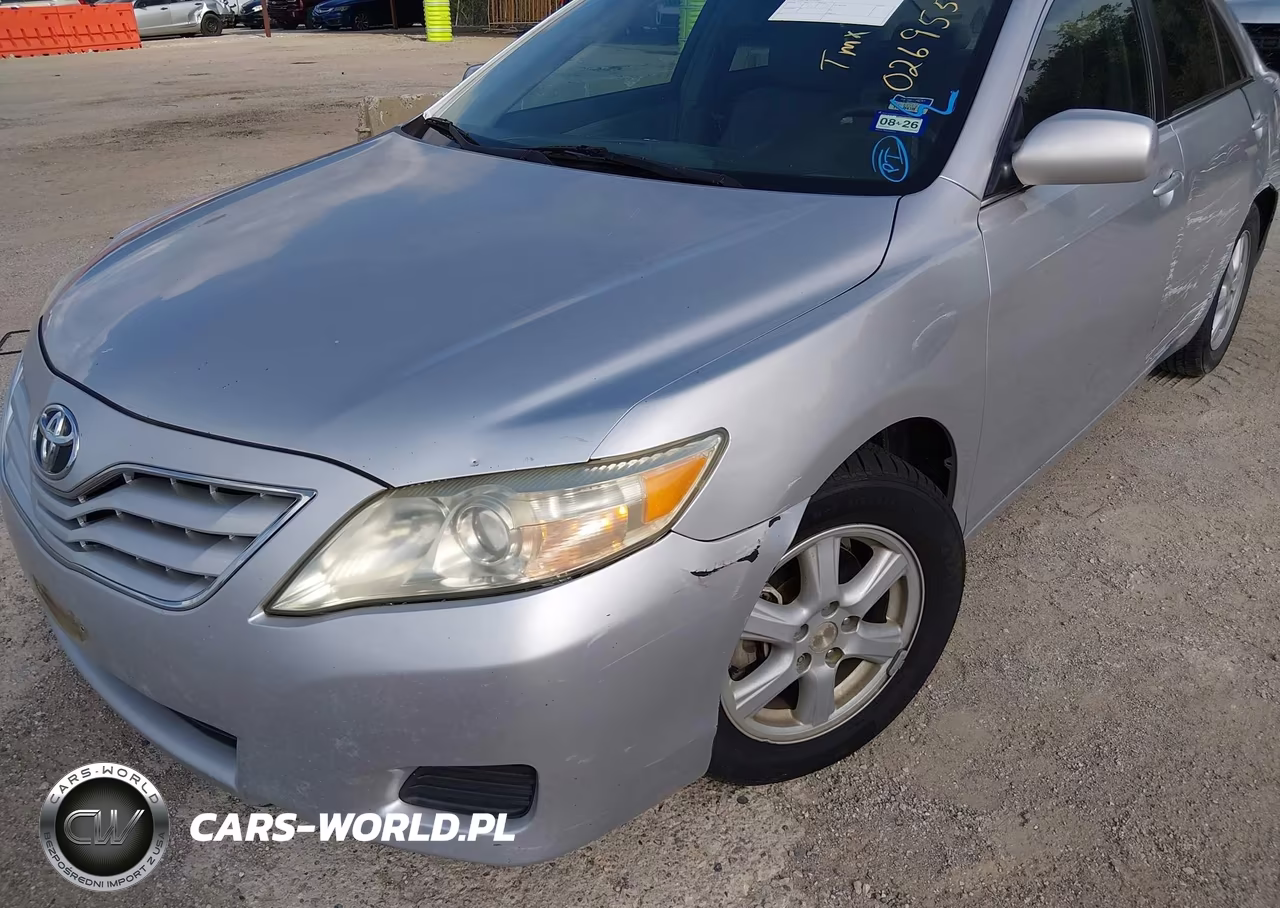 2010 Toyota Camry Le VIN:4T1BF3EK1AU026955 - 12