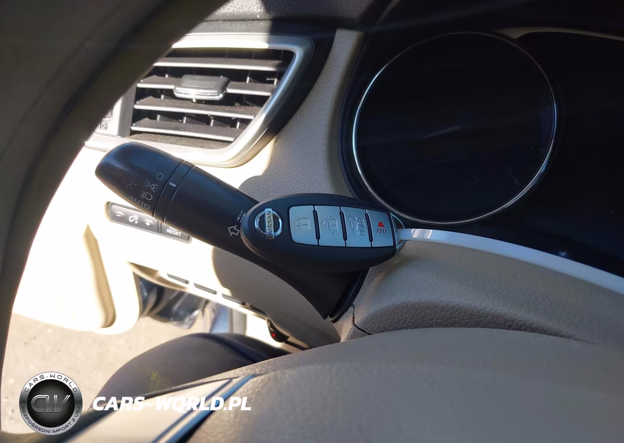 2015 Nissan Rogue S-Sl-Sv VIN:5N1AT2MT2FC888667 - 11