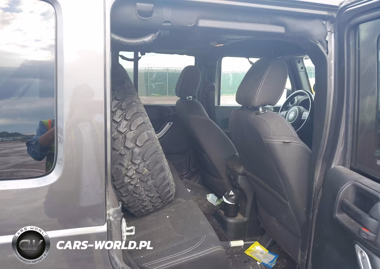 2018 Jeep Wrangler Jk Unlimited Rubicon VIN:1C4HJWFG7JL915760 - 8