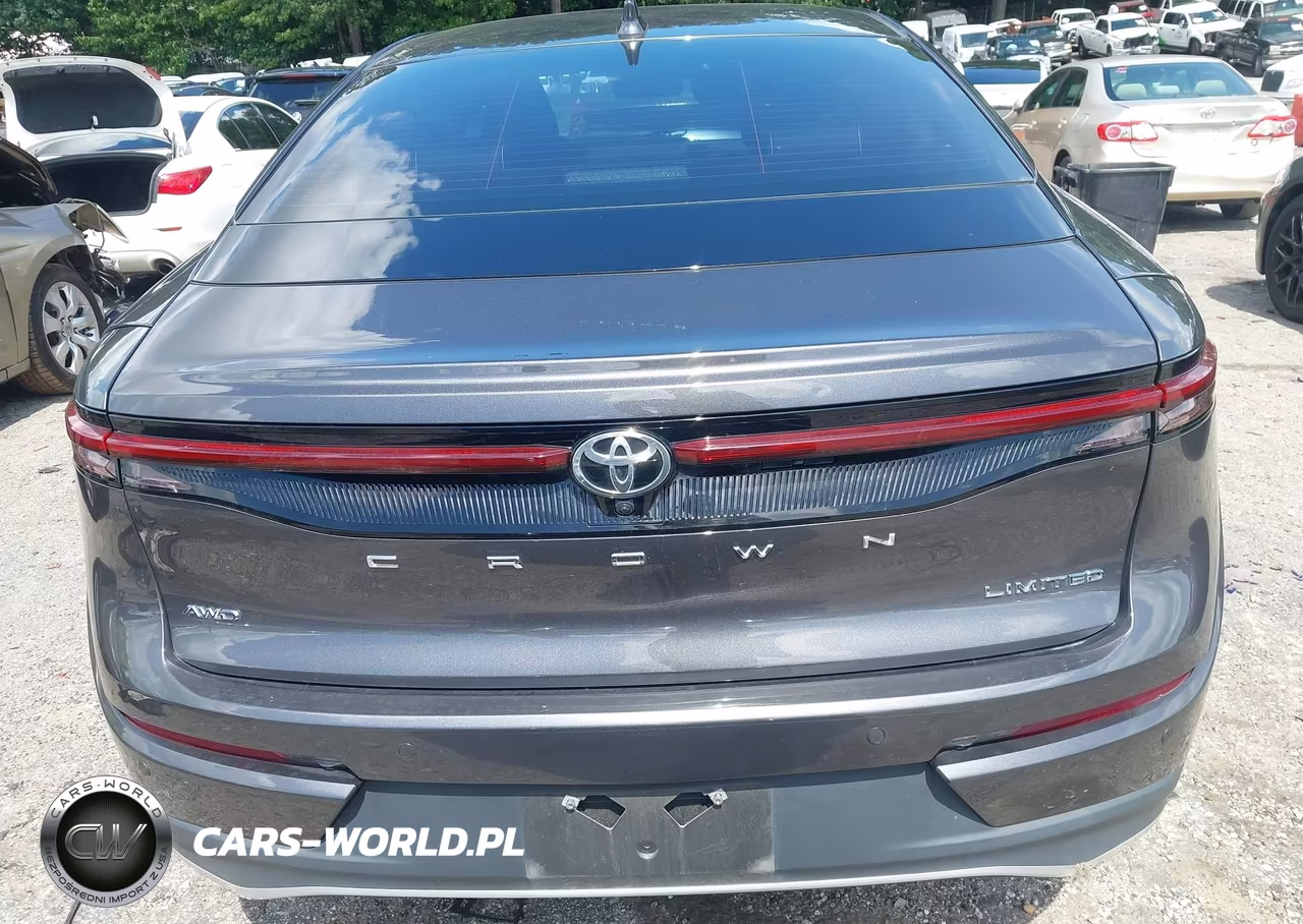 2023 Toyota Crown Limited VIN:JTDAAAAF7P3005828 - 16
