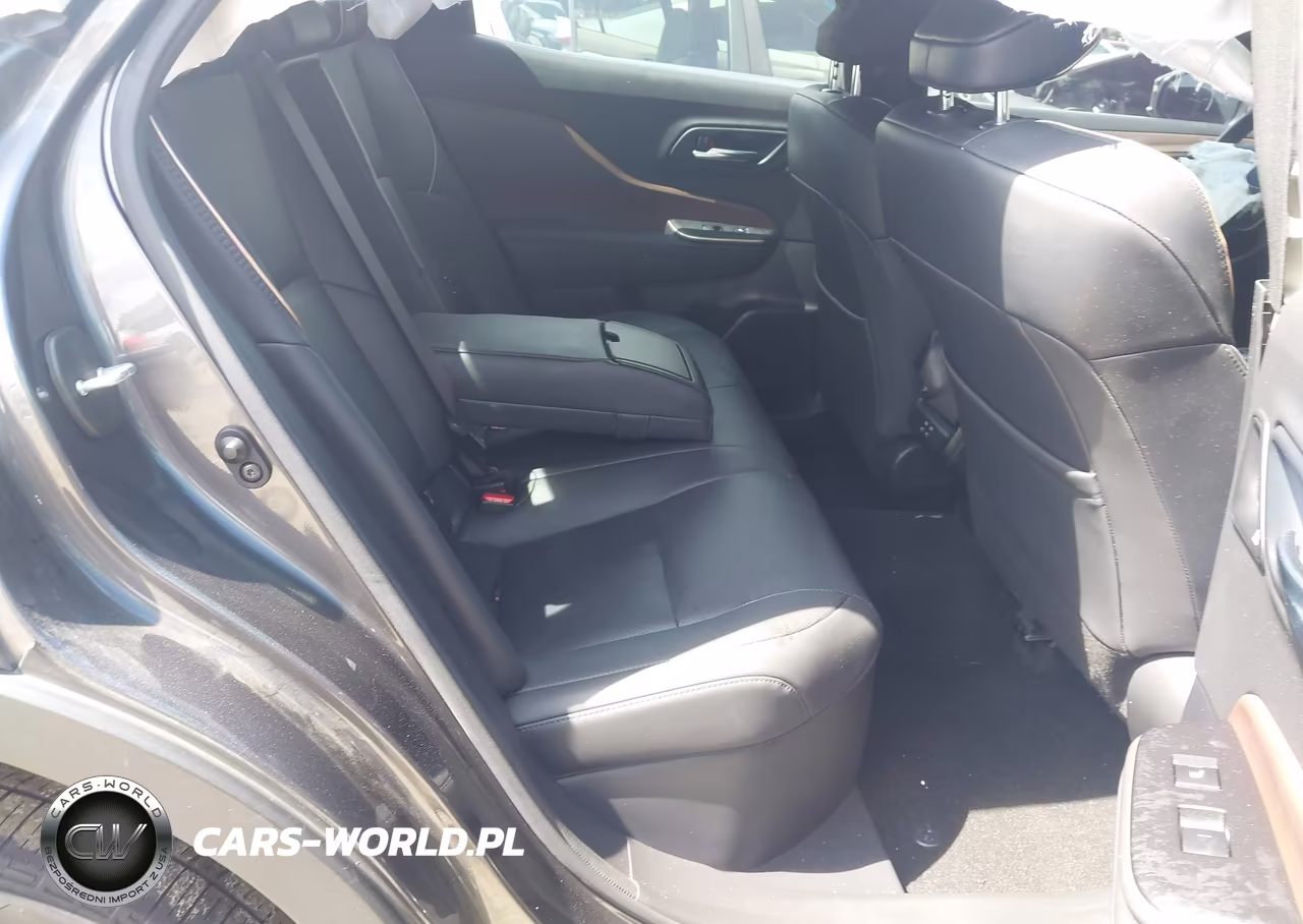2023 Toyota Crown Limited VIN:JTDAAAAF7P3005828 - 8