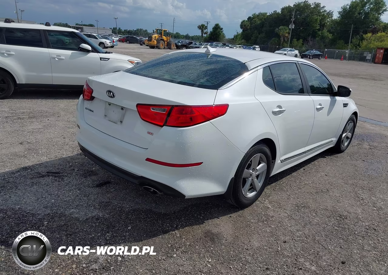 2014 Kia Optima Lx VIN:5XXGM4A75EG333676 - 4