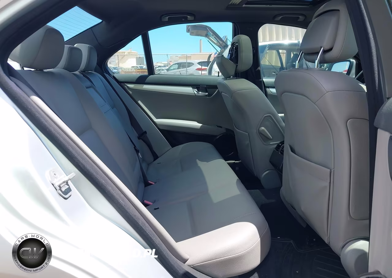 2008 Mercedes-Benz C 300 Luxury-Sport VIN:WDDGF54X08F059503 - 8