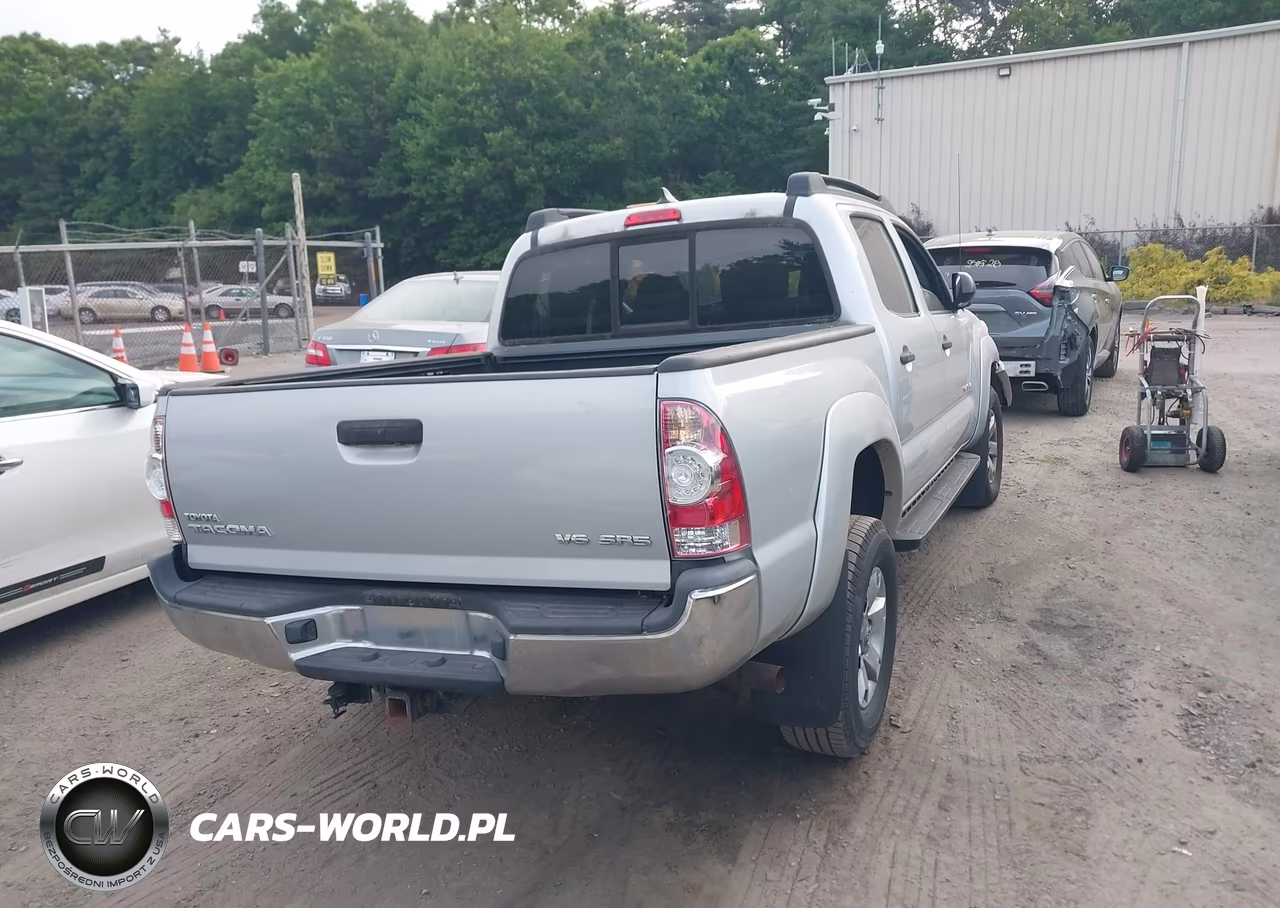 2012 Toyota Tacoma Base V6 VIN:5TFLU4EN5CX029180 - 4